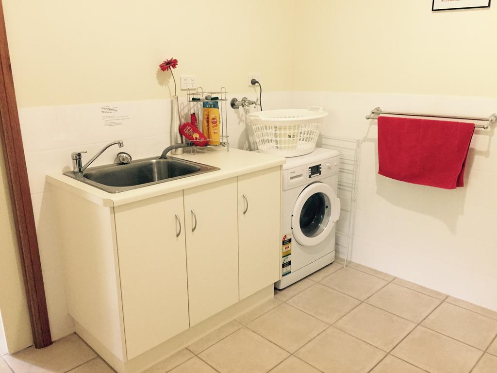 Clarevale Cottage B&B Экстерьер фото